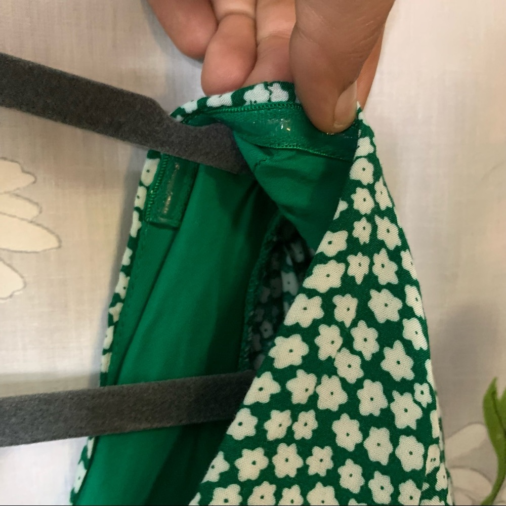 Showpo green white floral puff sleeve crop top - Picture 6 of 7
